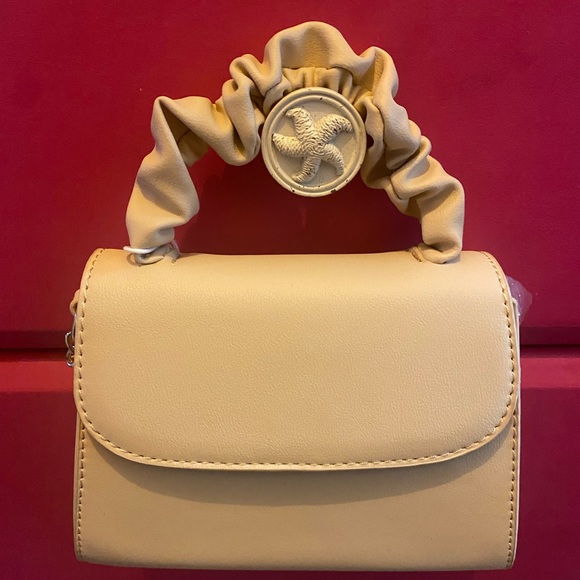 Vanilla Cream Handbag!!! - Picture 2 of 3